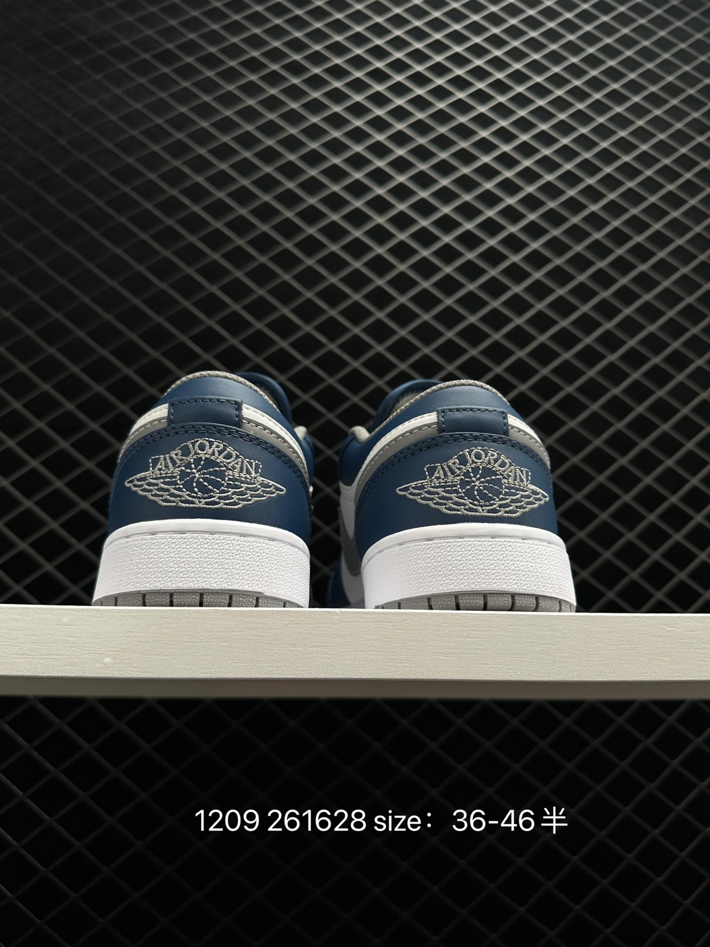 Air Jordan 1 Low AJ1